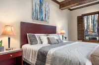 Luxury in the Heart of Nemacolin, the Laurel Mountains Most Idyllic Resort Area. - 4 estrellas