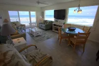 Oceanfront 2Br Condo w/ Balcony & Panoramic Atlantic Views, Unit 226