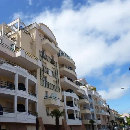 Apartment T2 Summer City Arcachon - close to beach and shops