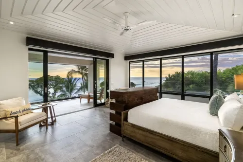 Thanks Giving and Some Holiday Dates Still Available “Kona Kai Hale" Oceanfront