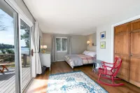 Laurel Shore Cottage with Seasonal Private Tidal Dock, Pet friendly. Hotels in Harpswell