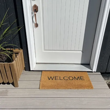 Sunny apartment in the heart of Kenai