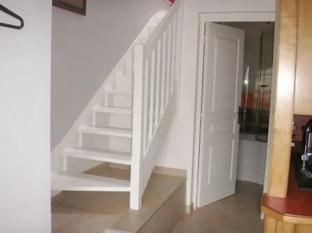 Country Cottage / Gite - Bieuzy les Eaux Отели в г. Плюмелио-Бьёзи