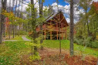 Rose's Retreat at Trickle Creek Log Cabins