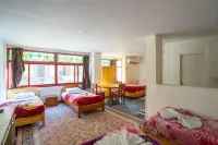 Venus Hostel - 2-Star
