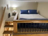 Tiny Condo, Quietly Nestled in Sun Valley
