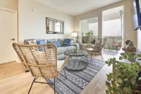 Luxury 2BD 2BA, BRAND NEW/PETS/CLOSE TO EVERYTHING/BOHO+COZY VIBES