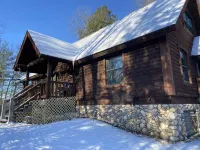 Søsterhus, Three Lakes/Eagle River Lake House