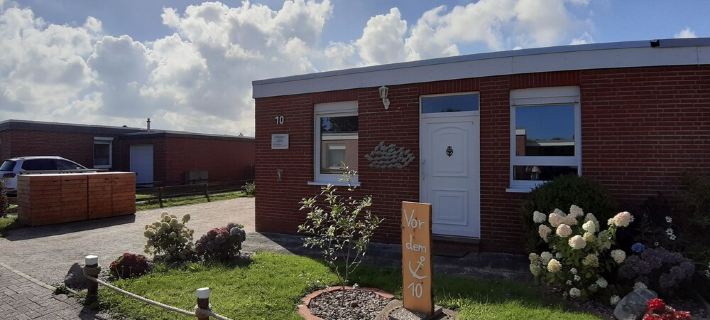 completely newly renovated with bright, modern equipment. Near the beach! Hotels in Dornumersiel