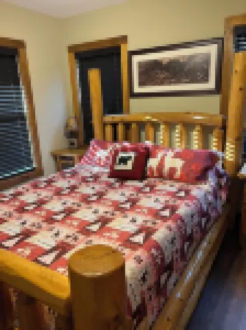 New Built cozy cabin Peaceful Side, Townsend, TN, Laurel Valley,  no steep roads