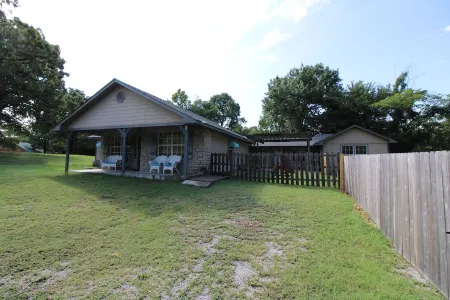 Cozy Cove Grand Lake Home - Near cove with ramp