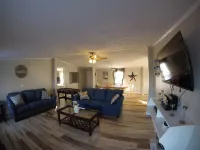 Country's Edge Near The Ark Encounter