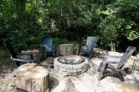 Cozy Athens Home on the Brook Hotel a Athens