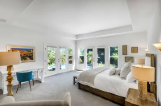 Wine Country Luxury Retreat - Pool Sauna Spa Views