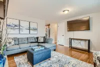 Modern & Spacious - 5 King Beds With Private Backyard Oasis & Sunroom