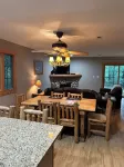 Cozy 2-bedroom cabin steps away from starved rock state park