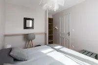 T2bis , 200 m from the city center, 60m² with terrace Hotels in Bagneres-de-Bigorre