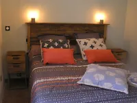 Village house in Provence for 2 to 4 people at the foot of the Alpilles mountains