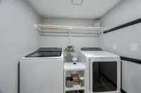 Tranquil Home with Pool sleeps 8