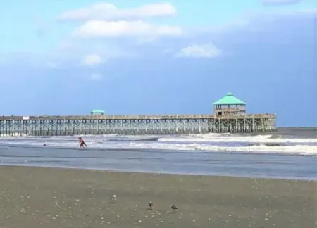 ShadyShack Duplex Ground Floor 1 Block @ Beach on Tidal Creek 3BR 1 Ba sleep 6