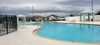 Home Paradise, Cozy guest suite in Ruskin POOLS HIGH SPEED WIFI BEACH MINUTES!!!