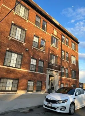 Modern Loft!/Free Parking/Long Stay Friendly!