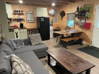 Cabin in Wayne National Forest with ride in/out access to Baileys Trail System