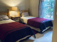 Year Round Waterfront Lakehouse - Whitt's End 温斯頓縣酒店