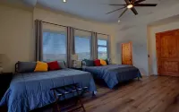 Spanish home with breathtaking views of Roosevelt Lake!!