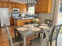 Butterfly Cove/5 minutes to Beaches and Redwoods