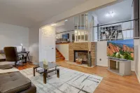 Elegant Home in the Foothills. Come see Colorado beauty. Hotels in Roxborough Park