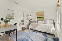 Tropical Oasis with Private Pool near Downtown West Palm Beach!!