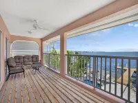 Waterfront House in the heart of Cudjoe Key.