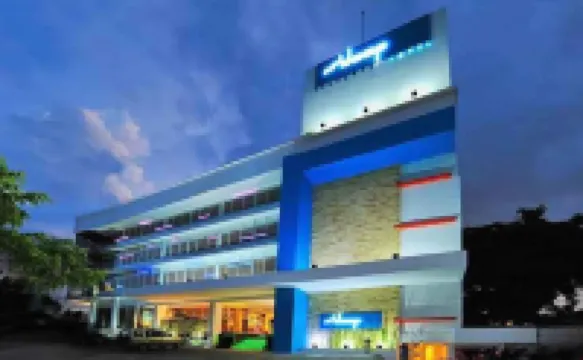 Idoop Hotel by Prasanthi