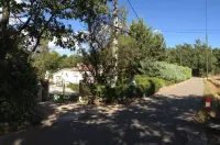 Villa with Swimming Pool, Large Terrace, All Comfort, Enclosed Garden, Calm.