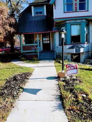 1800 century home located in The Wauwatosa Village Explore the nearby shops