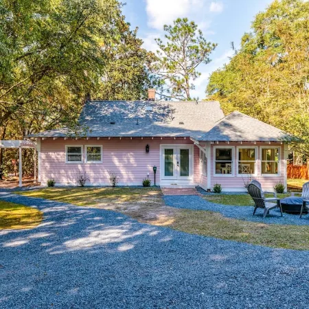 Historic Cottage in the heart of Pinehurst Village