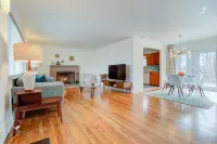 Mid Mod Inspired - WSU, WPAF Base, Soin Med Center