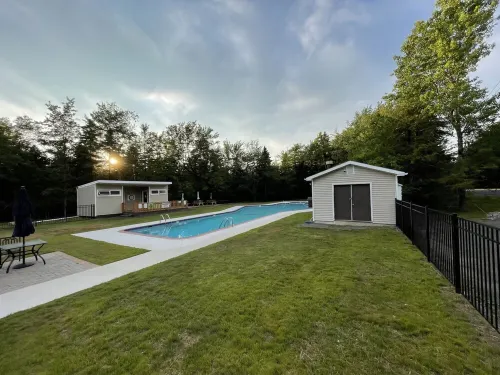 Lakefront Oasis, Dog-Friendly with Boat and Sauna included - 4-Star