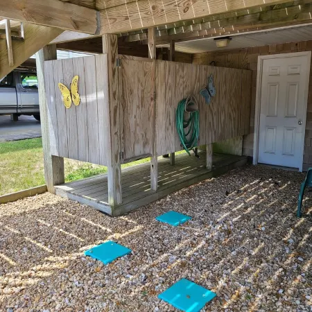 Shore Beats Work2040 Sq ft)