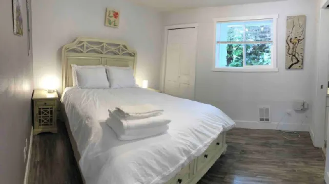 Cozy 1bd Duplex Unit - Downtown Bothell and UW Bothell