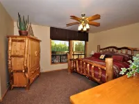 Ski In/Out cabin with best panoramic views in Brian Head. Pets Welcome! Hotels in Brian Head