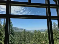Jackson Hole Cabin with Incredible Views - Hot Tub, Sauna, Private, Sleeps 8