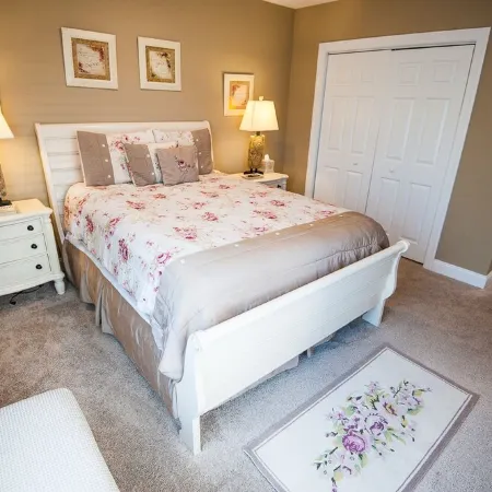 New 4BR Beach Block Home-Location, Location, Location!