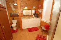 Beer Joint at the Brown Ranch Hotels in Fayette County