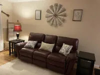 Quiet Condo Near Hospital 그랜드정션 호텔