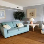 Great Location for your vacation.  Very Pet Friendly Close to Boardwalk/Beach.