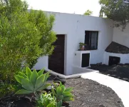 Bungalow with private pool in private garden - Bungalows