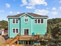 Family Fun House! Private Pool, Putting Green, Walk to Beach, Hot Tub, Game Room Hotels in Corolla