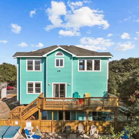 Family Fun House! Private Pool, Putting Green, Walk to Beach, Hot Tub, Game Room Отели в г. Королла